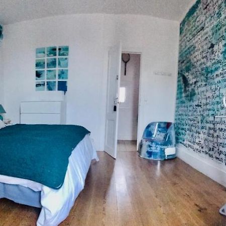 L'Auberge Meilhannaise Exteriör bild
